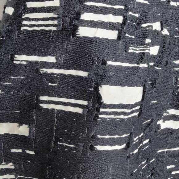 PIAZZA SEMPIONE Black Cream Wool Blend Knit and Textured Dress - Size 8 (M) - Picture 7 of 10